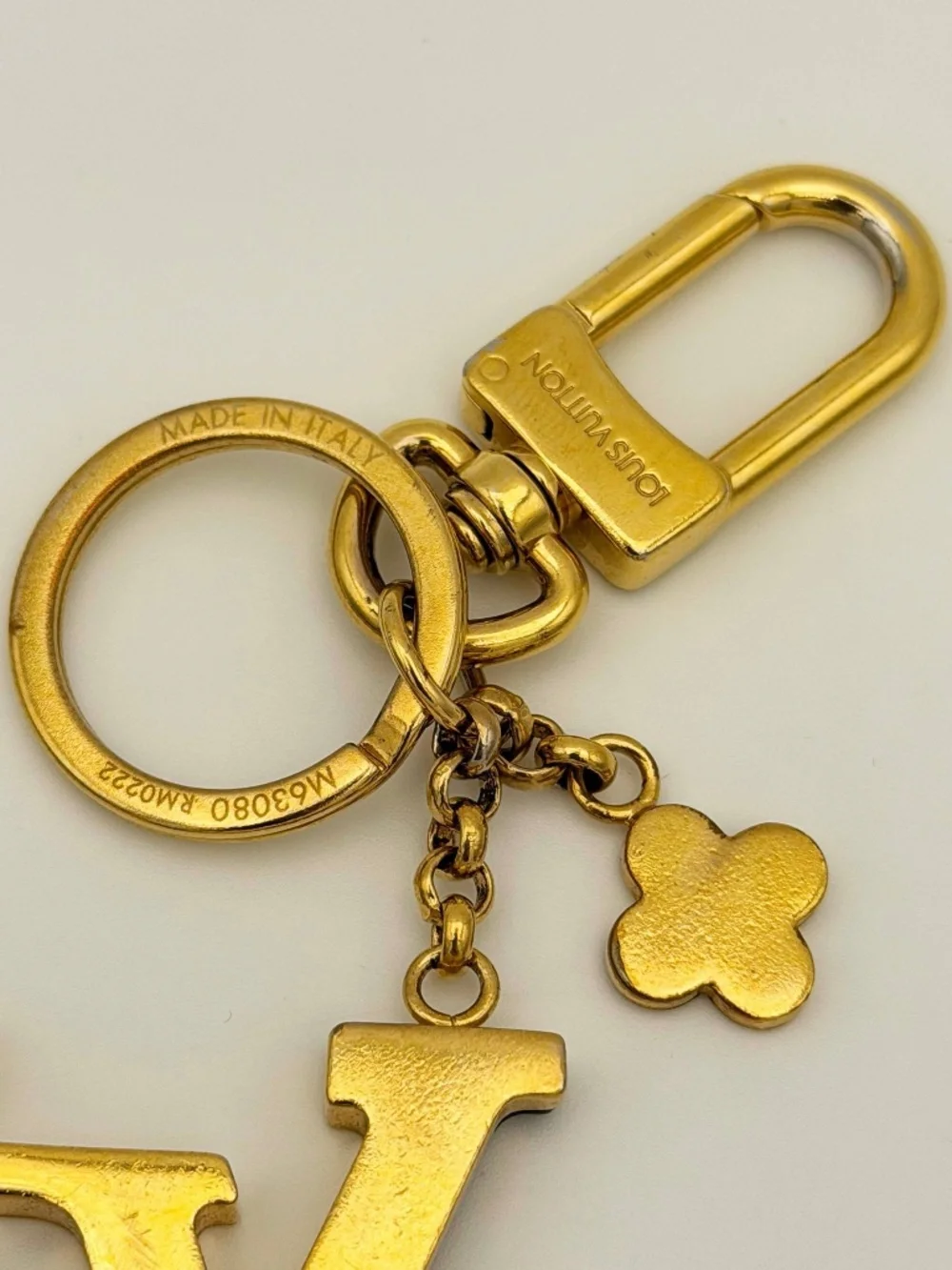 Authentic Louis Vuitton Porte Clé LV Capucine Key Ring Initiales Bag Charm Gold